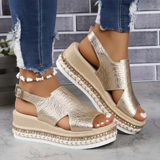 Sandra - Plattformssandaler med slingback