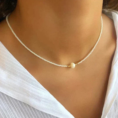 Flevos - pärlprydd choker