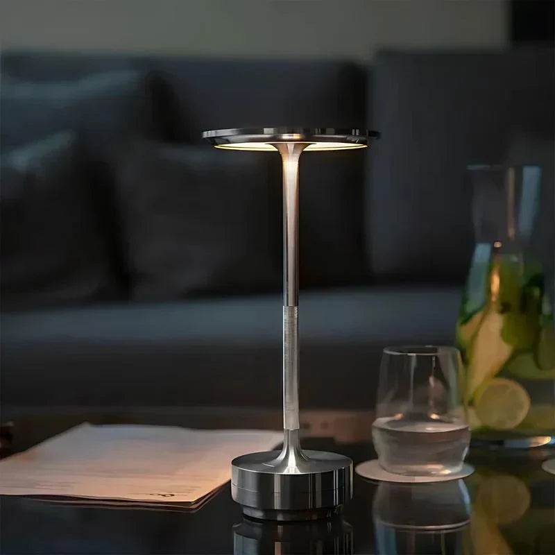 AuraLux - Trådlös Touch Lampa